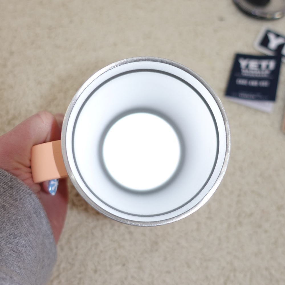 NWT Peach Yeti 24 oz Rambler Mug - Picture 5 of 7